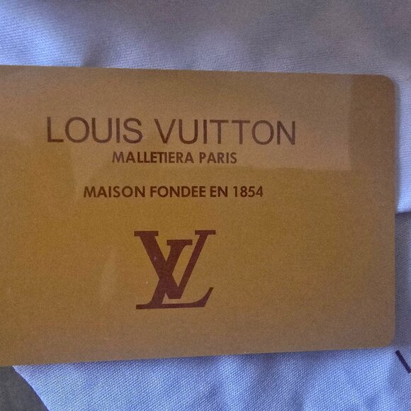 Mauve Louis Vuitton Metal-trimmed Square Sunglasses w/ Original Packaging - Picture 6 of 13